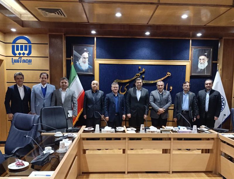 تداوم همکاری هفتساله بیمه آسیا با دانشگاه صنعتی شریف در نشست هماندیشی