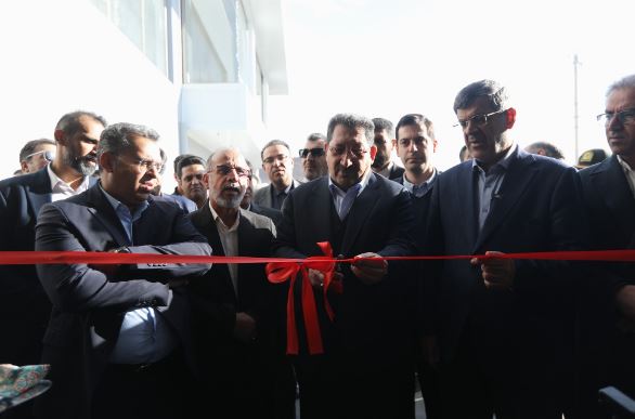 تولید، ستون فقرات کشور است/ افتتاح واحد تولیدی بسپار جم در شهرک صنعتی تفت ۲ با حضور وزیر صمت