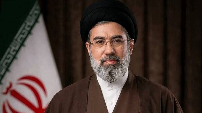اعلام بیعت مدیران و کارکنان شرکت‌‌های هلدینگ توسعه معادن و فلزات(ومعادن) با رهبر معظم انقلاب اسلامی