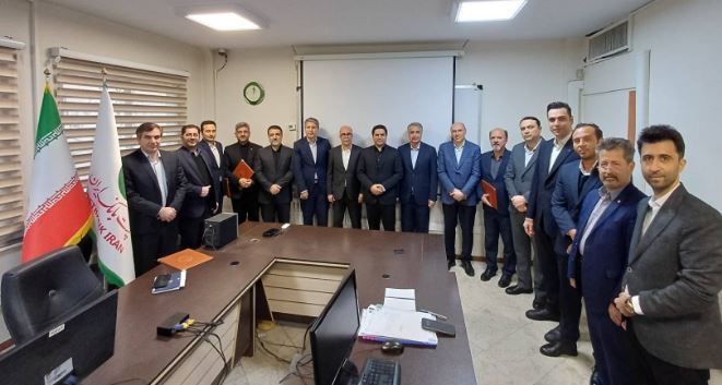 تقدیر مدیرعامل از حضور فعال کارکنان در آخرین روزِ کاری سال
