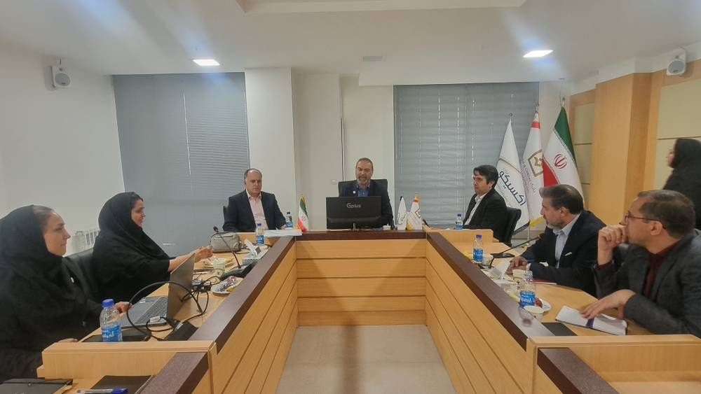 برگزاری کارگاه آموزشی آشنایی با پلت فرم ”تیم بانک“ برای کارکنان شعب استان تهران بانک صنعت و معدن