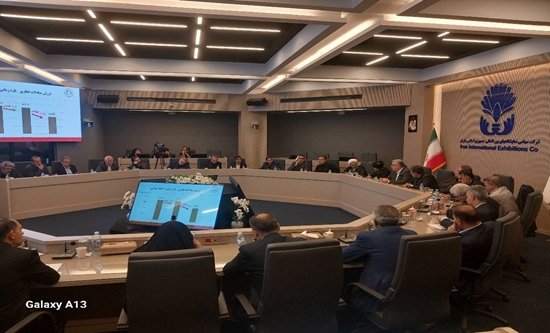 تأکید بر اصلاح پیوند ارز و تجارت / اوراسیا و آفریقا پیشران رشد صادرات
