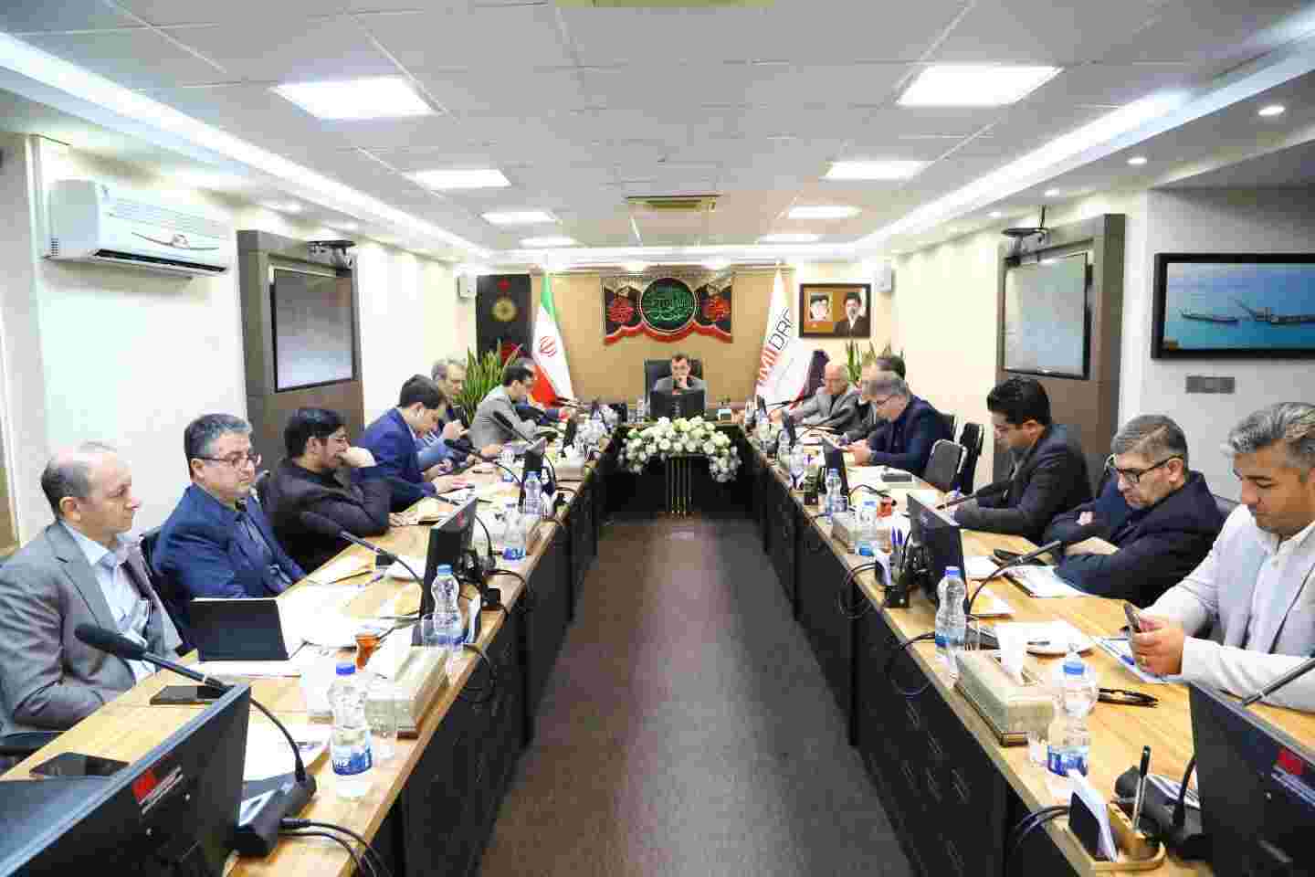 دستور معاون وزیر صمت برای تدوین استانداردهای اکتشاف و افزایش مشارکت بخش خصوصی/ سمیعی‌ نژاد نقشه راه اکتشاف را ابلاغ کرد؛ تکلیف شرکت‌ها برای مشارکت بخش خصوصی و برنامه یک میلیون متر حفاری