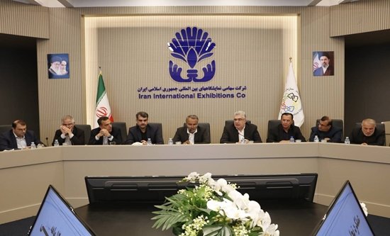 ضرورت بازآرایی مسیرهای تجاری و لجستیکی/ پایانههای مرزی، گلوگاه اصلی لجستیک