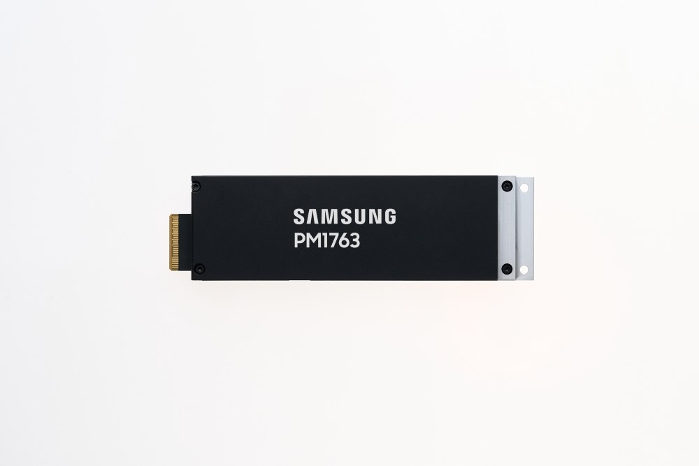 سامسونگ تولید انبوه SSD جدید PM۱۷۶۳ را برای توسعه زیرساخت‌های هوش مصنوعی آغاز کرد