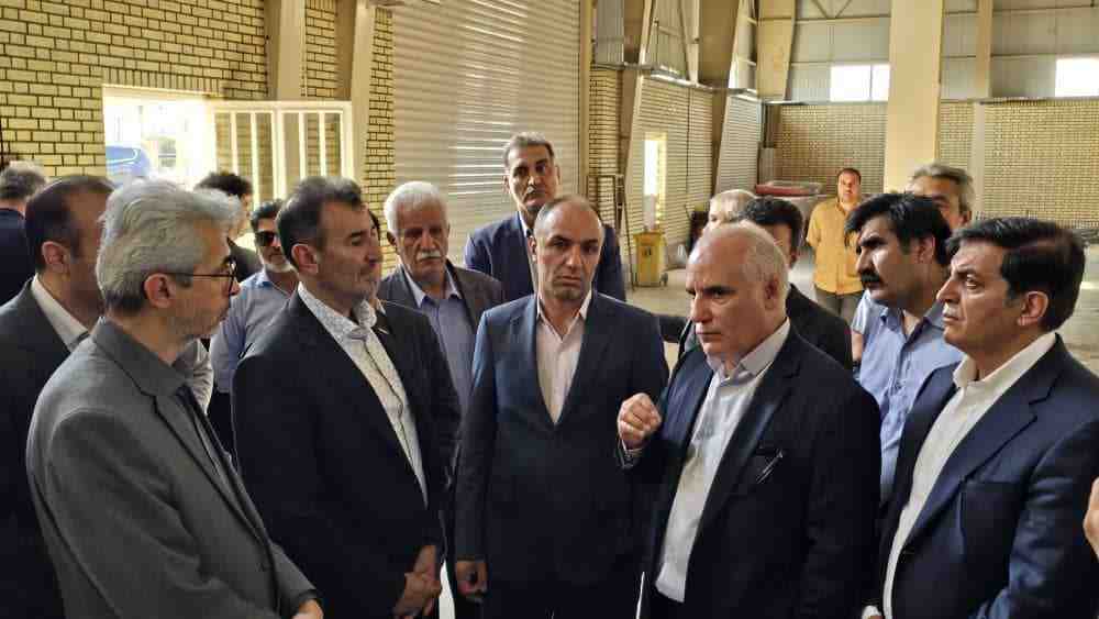 ظرفیت مناسب فناوری داخلی در ساخت ماشینآلات تولید کاغذ از سنگ